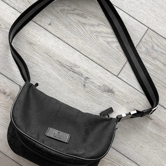 Rare Gucci Black Monogram Guccissima Belt Shoulder Bag Italy - Picture 2 of 14